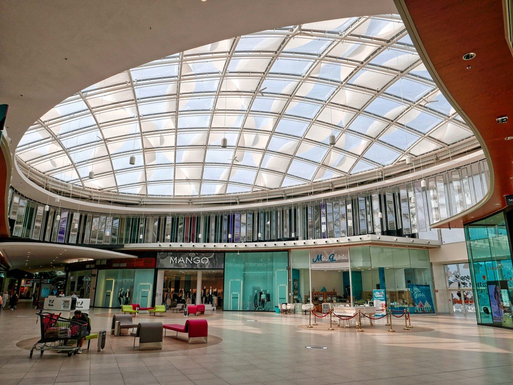 Auchan, Mont-Saint-Martin, vue 4